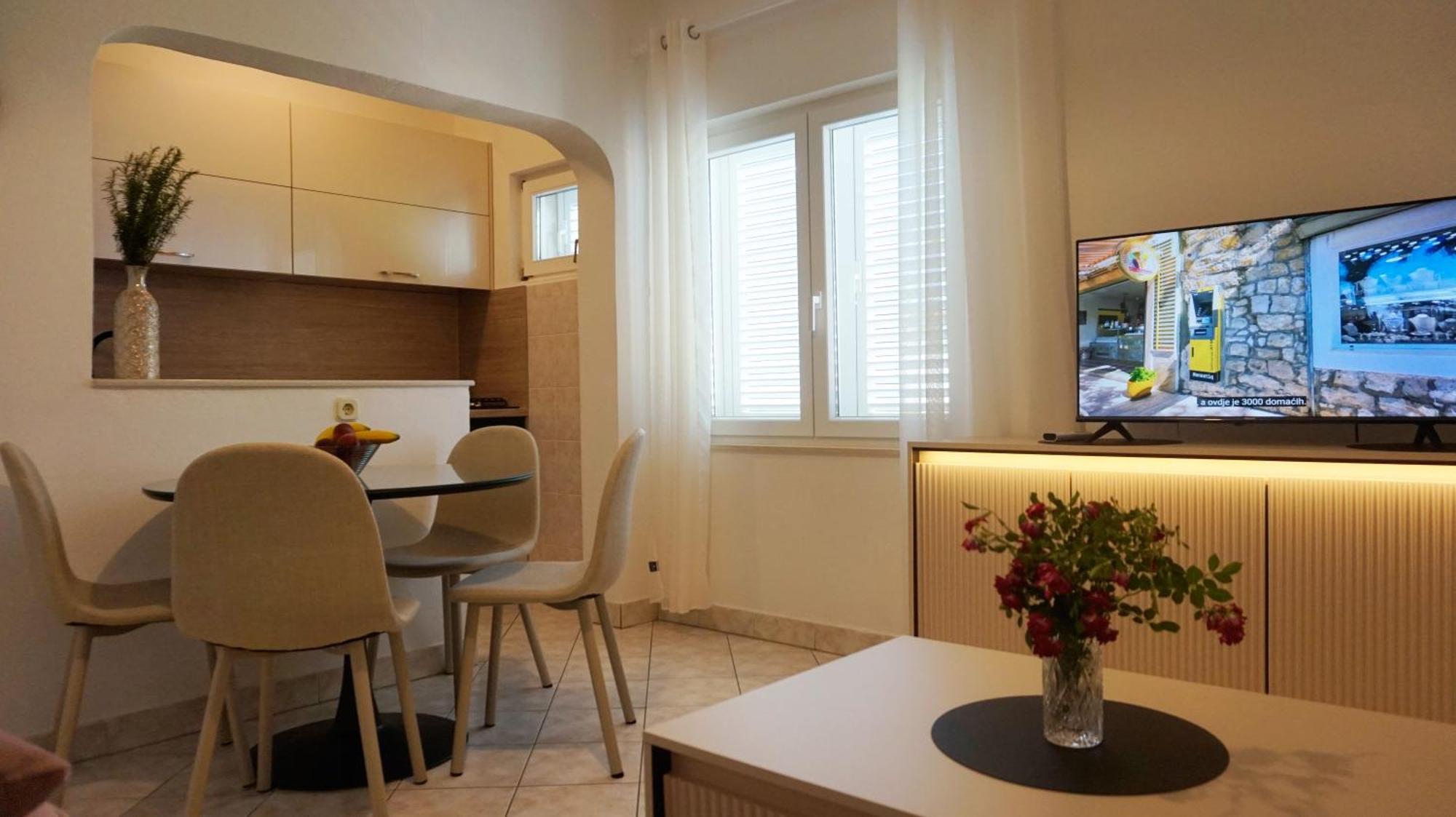 באסקה וודה Apartment Krasna מראה חיצוני תמונה